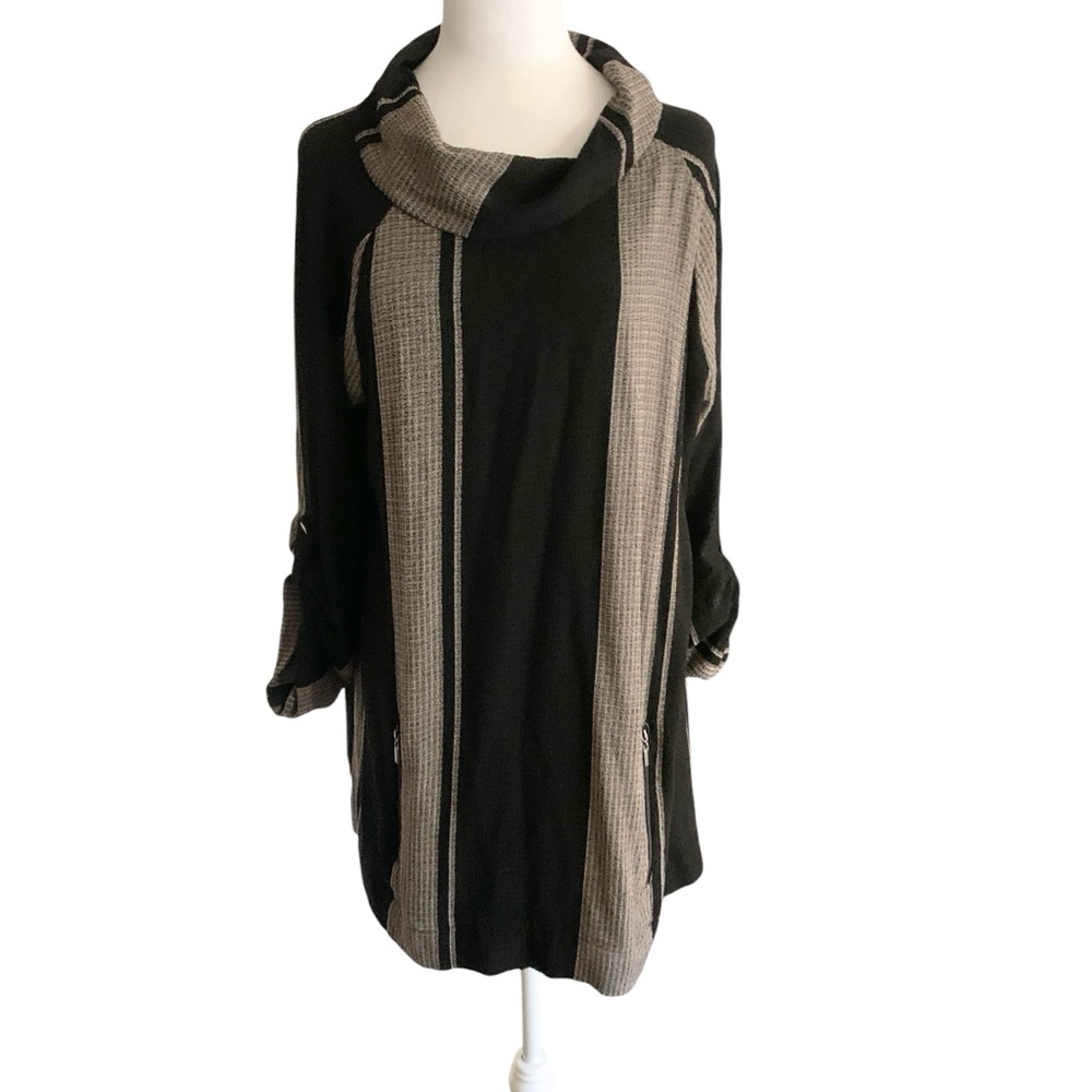Soft Surroundings Black & Grey Waffle Knit Cowl Neck Tunic Top with Pockets
